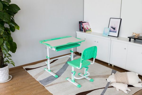 Комплект растущая парта и стул Cubby Disa Green