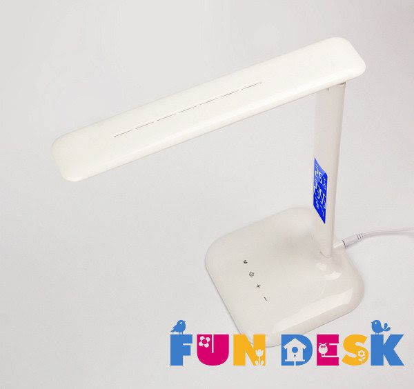Светодиодная настольная лампа FunDesk LC1