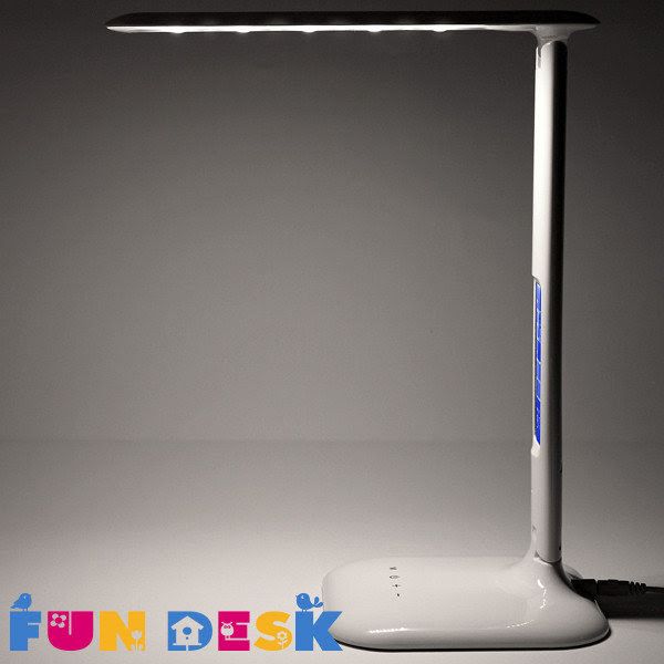 Светодиодная настольная лампа FunDesk LC1